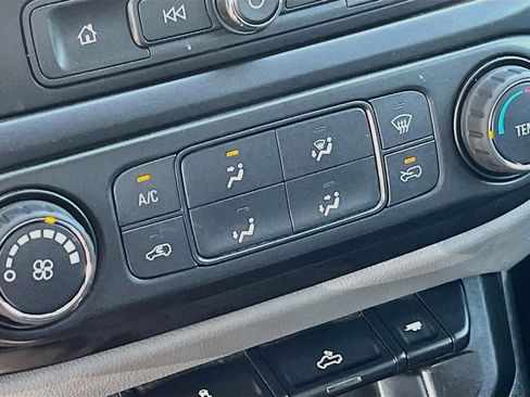 Used 2021 Chevrolet Colorado W/T w/ Custom Special Edition AWD/4WD image 15
