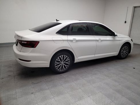 Used 2020 Volkswagen Jetta SE w/ SE Cold Weather Package FWD image 10
