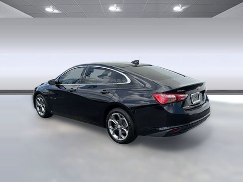 Used 2021 Chevrolet Malibu LT FWD image 3