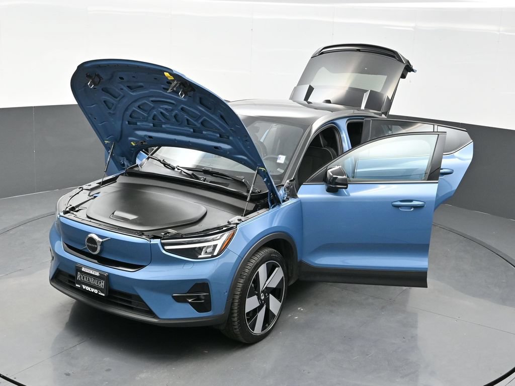Used 2022 Volvo C40 P8 Recharge Ultimate AWD/4WD image 33