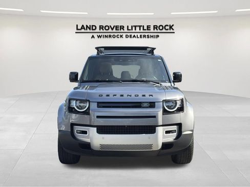 Used 2023 Land Rover Defender 110 S AWD/4WD image 8