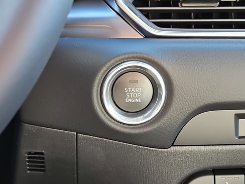 New 2025 MAZDA CX-5 AWD 2.5 S w/ Preferred Package image 18