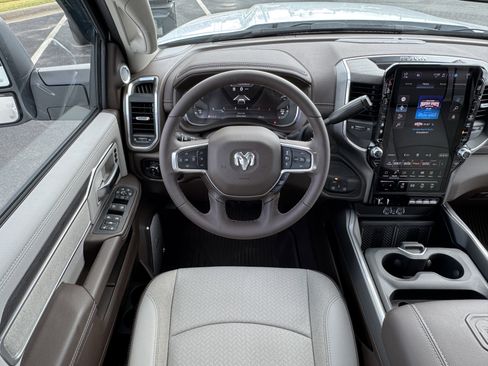 Used 2025 RAM 2500 Laramie image 15