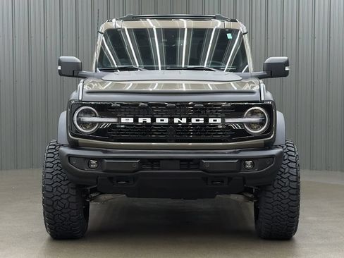 Used 2025 Ford Bronco Outer Banks AWD/4WD image 8