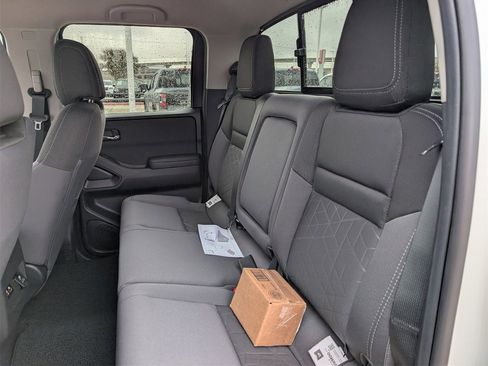 New 2026 Nissan Frontier SV w/ SV Convenience Package image 20