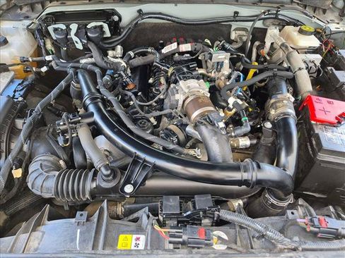 Used 2023 Ford Bronco Wildtrak AWD/4WD image 23