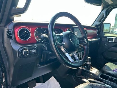 Used 2022 Jeep Gladiator Rubicon w/ Cold Weather Group AWD/4WD image 9