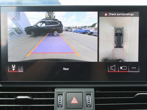 Used 2022 Audi SQ5 Premium Plus w/ Premium Plus Package image 19