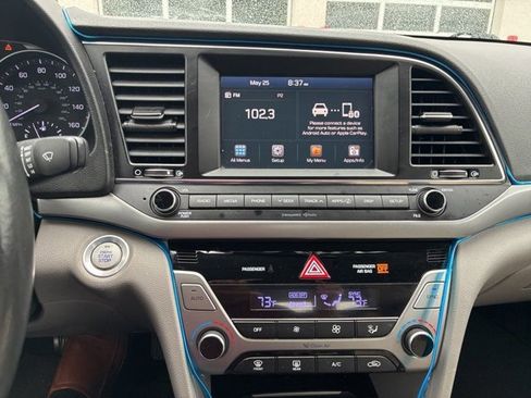 Used 2018 Hyundai Elantra Value Edition FWD image 23