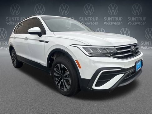 Used 2022 Volkswagen Tiguan S image 18