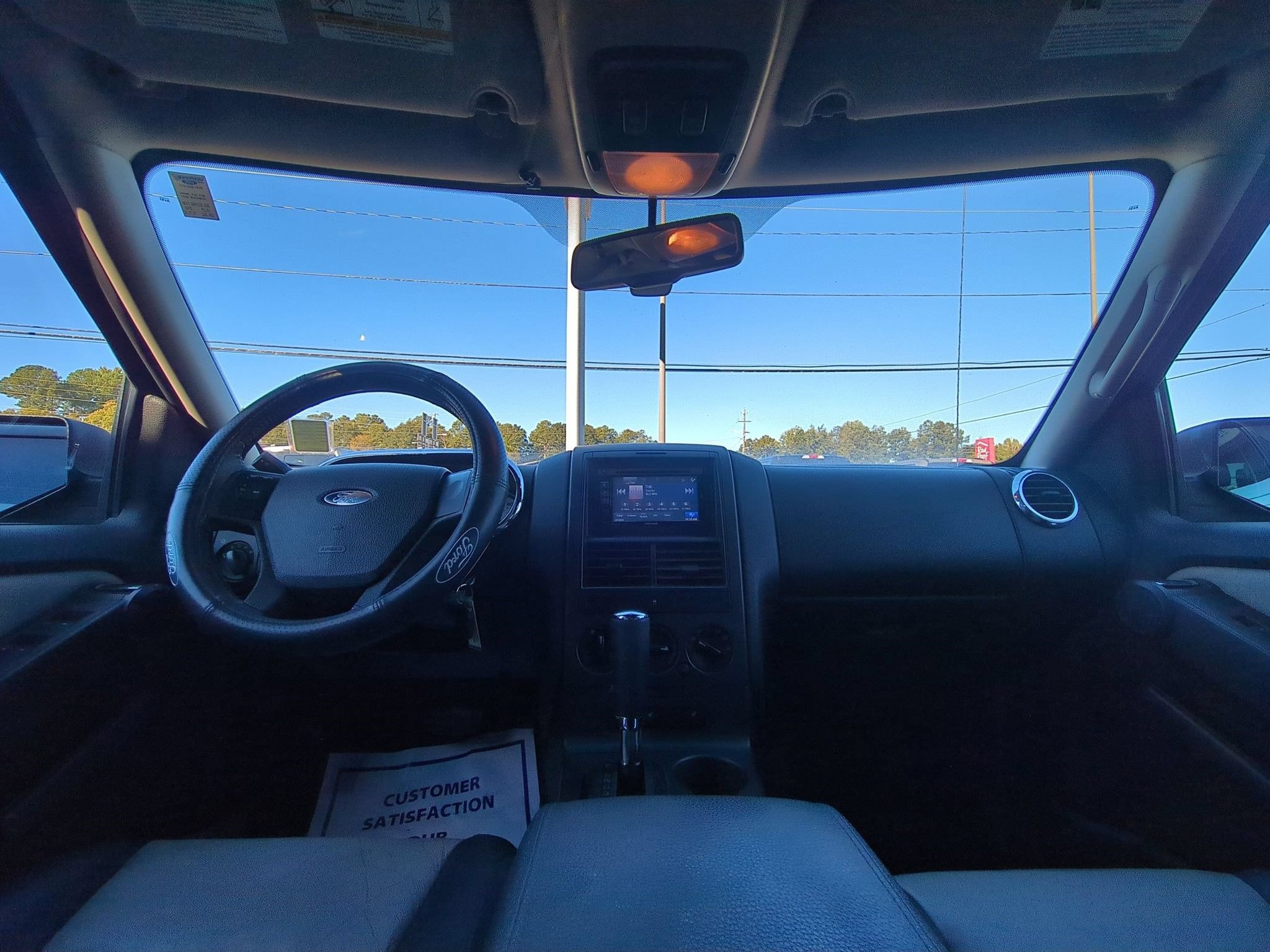 Used 2007 Ford Explorer Sport Trac Limited RWD image 23