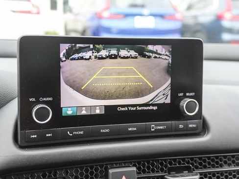 Used 2024 Honda HR-V LX image 32