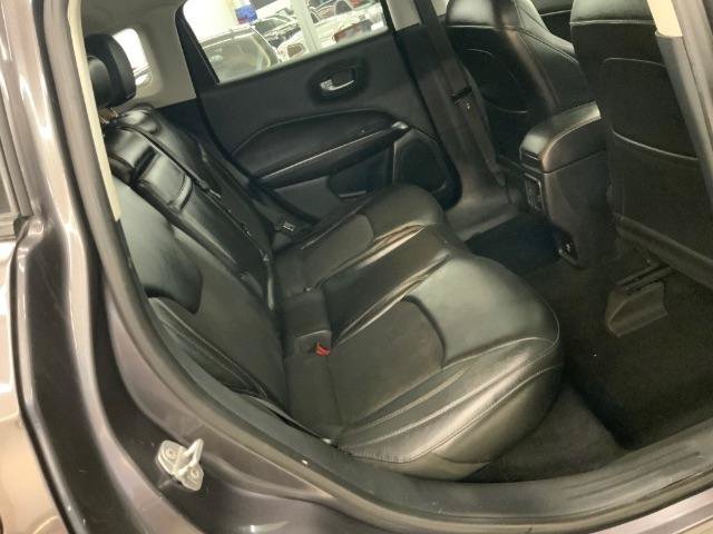 Used 2018 Jeep Compass Latitude AWD/4WD image 10