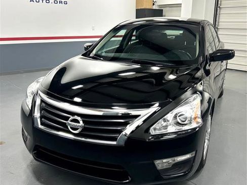 Used 2014 Nissan Altima 2.5 S w/ Display Audio Package image 1