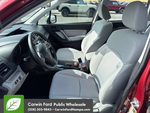 Used 2015 Subaru Forester 2.5i w/ Alloy Wheel Package AWD/4WD image 10