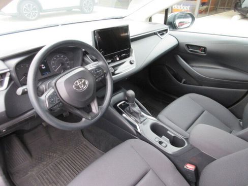 Used 2024 Toyota Corolla LE image 9