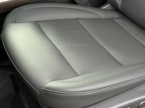 New 2026 Chevrolet Silverado 1500 RST w/ Dark Appearance Package image 11