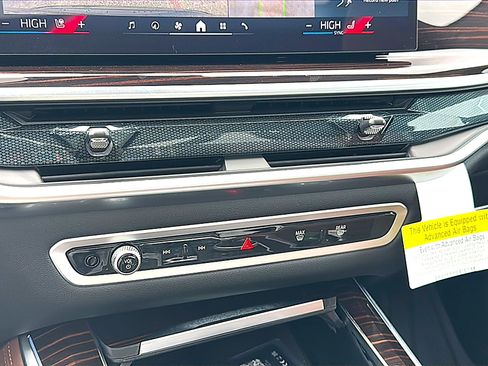 New 2026 BMW X5 xDrive50e AWD/4WD image 25