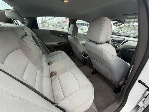 Used 2022 Chevrolet Malibu LT FWD image 26