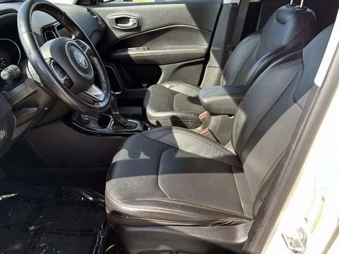 Used 2020 Jeep Compass Limited AWD/4WD image 16