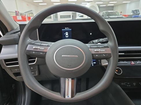 Used 2025 Hyundai Sonata SEL FWD image 21