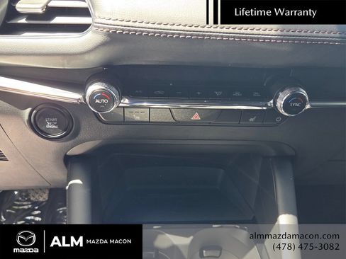 New 2026 MAZDA MAZDA3 2.5 S Hatchback w/ Premium Pkg FWD image 20