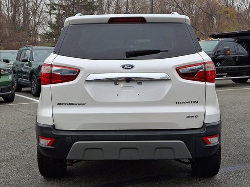 Certified 2022 Ford EcoSport Titanium image 9