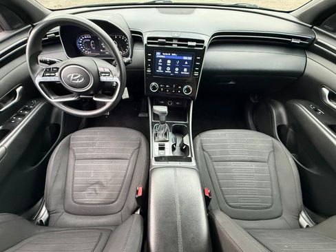 Used 2024 Hyundai Santa Cruz SE image 9