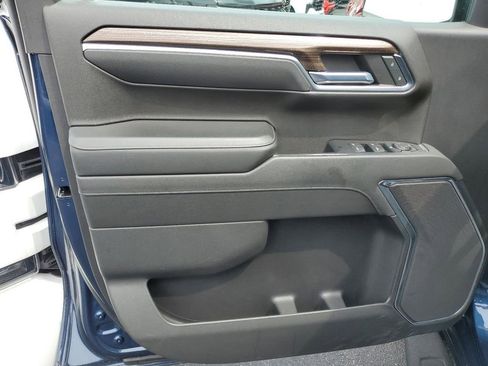 Used 2022 Chevrolet Silverado 1500 LT Trail Boss image 13