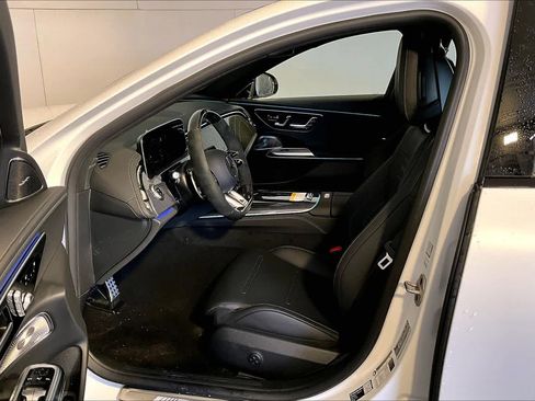 New 2026 Mercedes-Benz E 53 AMG e 4MATIC Sedan image 13