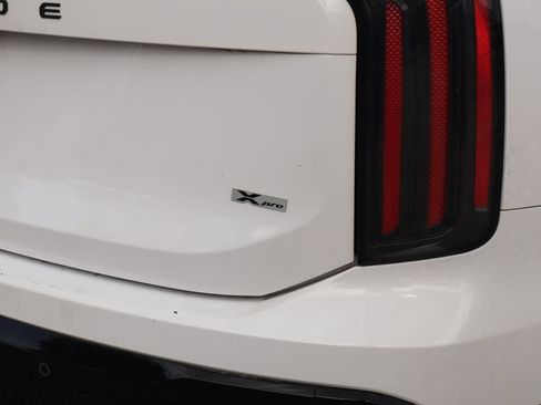 Certified 2025 Kia Telluride SX Prestige X-Pro AWD/4WD image 8