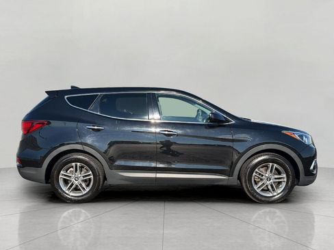 Used 2017 Hyundai Santa Fe Sport FWD image 8