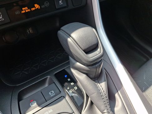 Used 2024 Toyota RAV4 XLE w/ Convenience Package AWD/4WD image 15