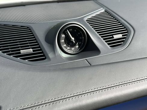 New 2026 Porsche Cayenne Coupe AWD/4WD image 23