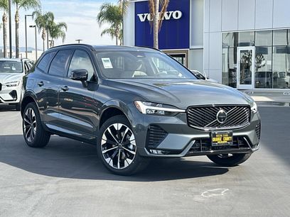 New 2026 Volvo XC60 B5 Plus w/ Climate Package