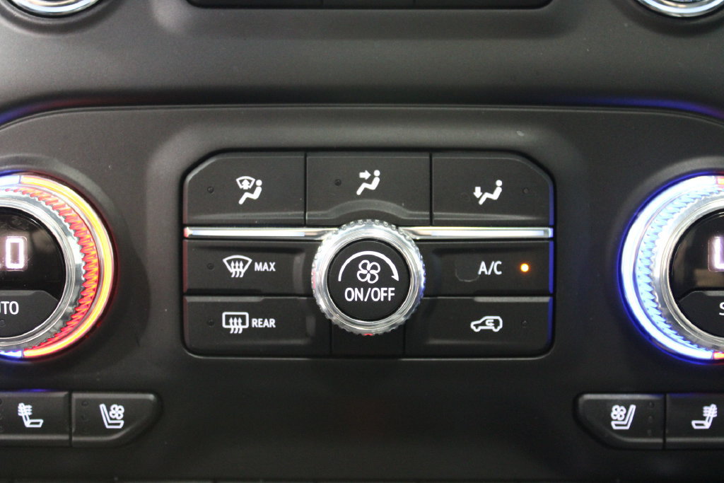 Used 2022 GMC Sierra 2500 Denali w/ Denali Ultimate Package AWD/4WD image 55