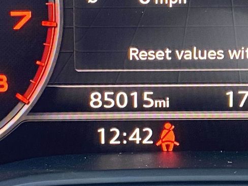 Used 2018 Audi Q5 2.0T Premium Plus w/ Premium Plus Package image 26