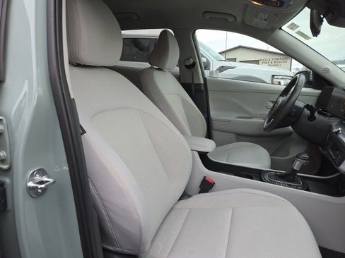 Used 2024 Hyundai Kona SEL image 16