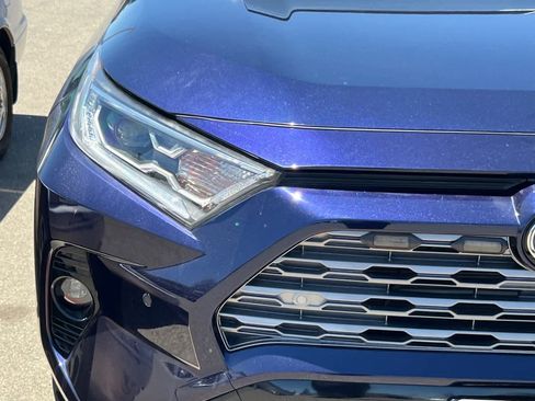 Used 2019 Toyota RAV4 XSE AWD/4WD image 14