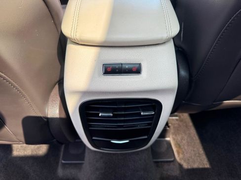Used 2016 Lincoln MKC Reserve w/ Lincoln MKC Climate Package AWD/4WD image 32