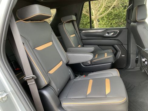 Used 2024 GMC Yukon AT4 w/ AT4 Premium Plus Package image 38