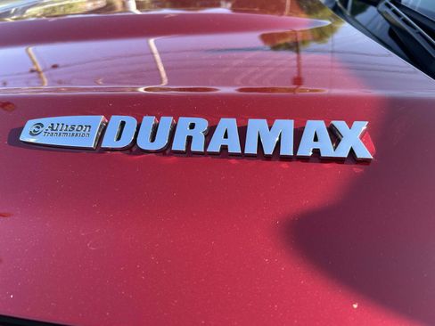 Used 2019 Chevrolet Silverado 2500 LTZ w/ Duramax Plus Package AWD/4WD image 17