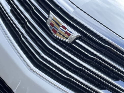 Used 2019 Cadillac XT5 Luxury image 36