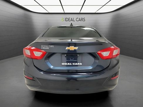 Used 2016 Chevrolet Cruze LS FWD image 6