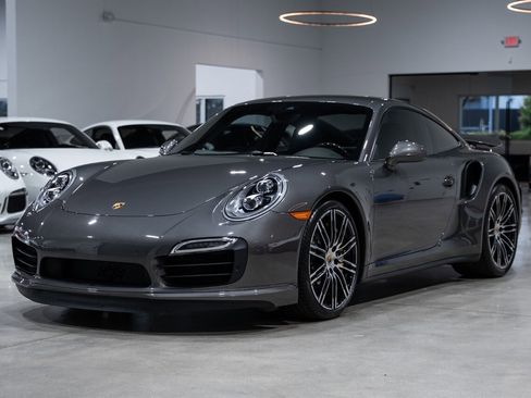Used 2014 Porsche 911 Turbo S AWD/4WD image 10