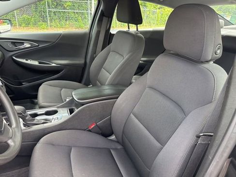 Used 2024 Chevrolet Malibu LT FWD image 13