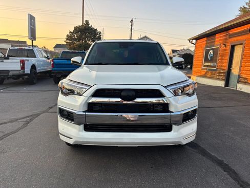 Used 2021 Toyota 4Runner Limited AWD/4WD image 2