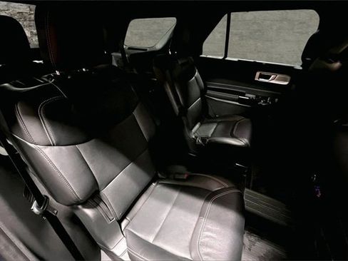 Used 2022 Ford Explorer ST w/ Equipment Group 401A image 24