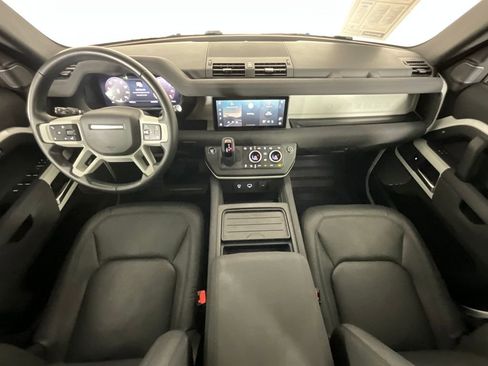 Certified 2023 Land Rover Defender 110 S AWD/4WD image 28
