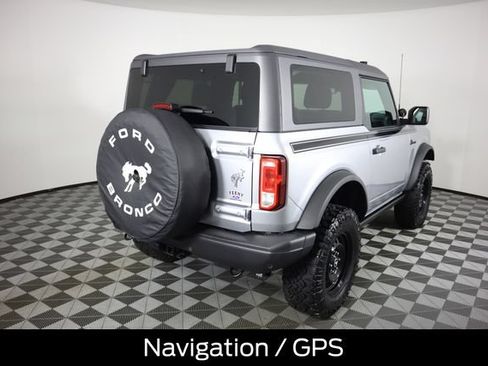 Used 2021 Ford Bronco Black Diamond AWD/4WD image 3